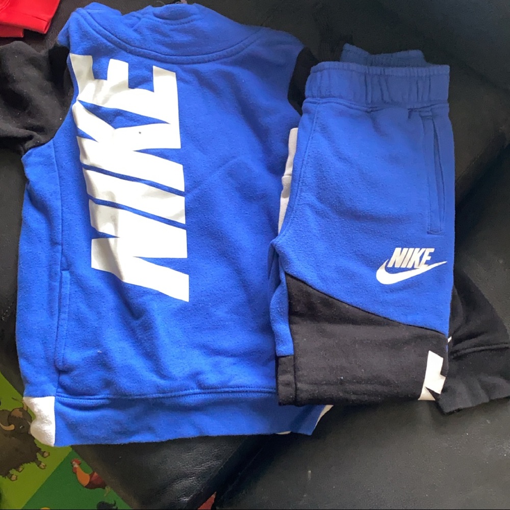Nike warm up